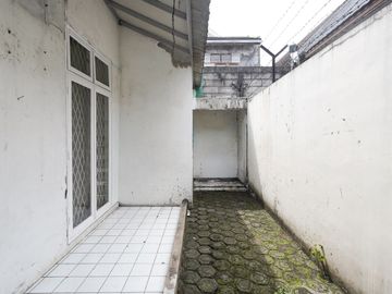 Rumah Luas SHM 1 Menit ke Gerbang Tol Pondok Kelapa 2 Bisa KPR J-48232