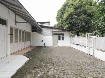 Rumah Luas SHM 1 Menit ke Gerbang Tol Pondok Kelapa 2 Bisa KPR J-48232