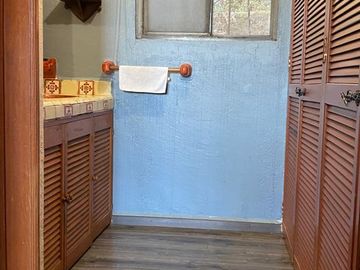 Gran casa tipo rancho de 3 recámaras en venta en Huitzilac