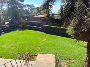 Gran casa tipo rancho de 3 recámaras en venta en Huitzilac