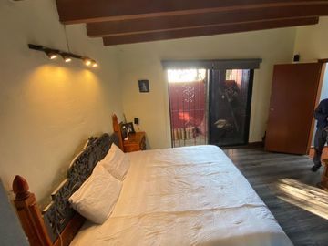 Gran casa tipo rancho de 3 recámaras en venta en Huitzilac