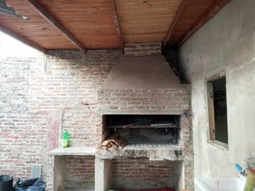 Casa 3 Dormitorios Barrio Santa Rosa Cocheras