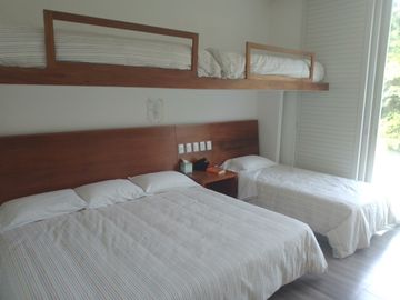 ACAPULCO PUNTA DIAMANTE DEPARTAMENTO DE LUJO VISTA AL OCEANO EN LOS RISCOS