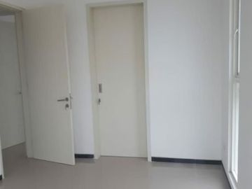 Rumah Sutorejo Timur Mininalis dan Baru Gressss Hadap Selatan dan Barat