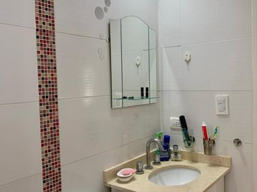 DEPARTAMENTO MONTE DEL ESTE A 2 CUADRAS DE LA PLAYA