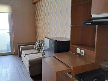 xyiwr.Apt Gunawangsa Tidar Listrik 1300 View City Full Furnish