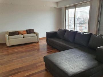 Espectacular piso exclusivo - 4 dormitorios - BalcÃ³n - SUM, piscina - Bauleras - Dos cocheras - PueyrredÃ³n 1600