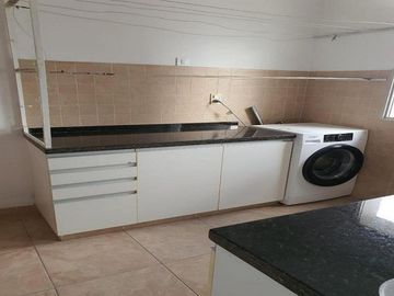Espectacular piso exclusivo - 4 dormitorios - BalcÃ³n - SUM, piscina - Bauleras - Dos cocheras - PueyrredÃ³n 1600