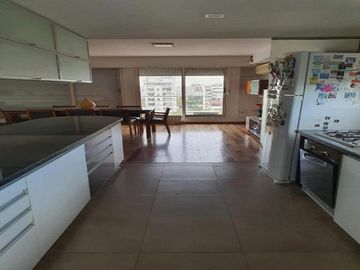 Espectacular piso exclusivo - 4 dormitorios - BalcÃ³n - SUM, piscina - Bauleras - Dos cocheras - PueyrredÃ³n 1600