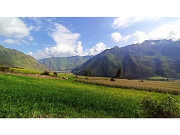 VENDO TERRENO DE 3672 M2 VALLE SAGRADO DE LOS INCAS TARAY CUSCO PERÚ