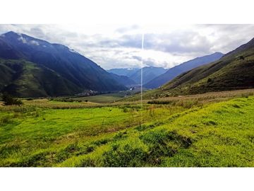 VENDO TERRENO DE 3672 M2 VALLE SAGRADO DE LOS INCAS TARAY CUSCO PERÚ