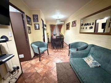 HERMOSA Y REMODELADA CASA EN VILLA BICENTENARIO TALCA