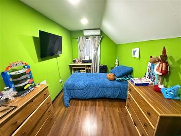 HERMOSA Y REMODELADA CASA EN VILLA BICENTENARIO TALCA
