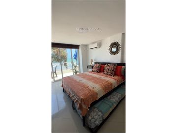 VENTA SUITE AMOBLADA EN OCEAN CLUB-PLAYAS