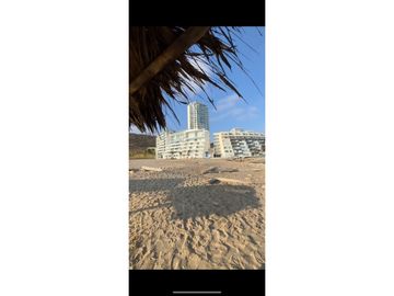 VENTA SUITE AMOBLADA EN OCEAN CLUB-PLAYAS