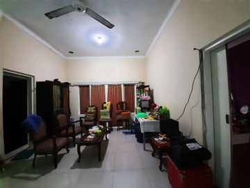 Rumah 2 Lantai Siap Huni Semolowaru Elok Surabaya