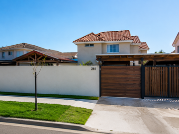 Venta Casa Padre Hurtado