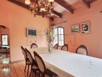Casa en Venta en A pasos de Colegio San Felipe Diácono