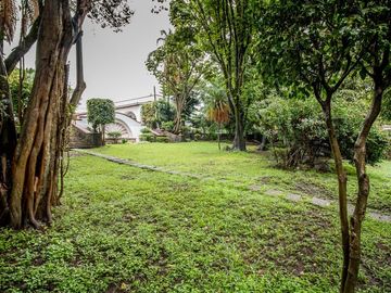 Venta Casa De Un Nivel En Un Terreno De 3000 M2 En Rancho Cortés, Cuernavaca
