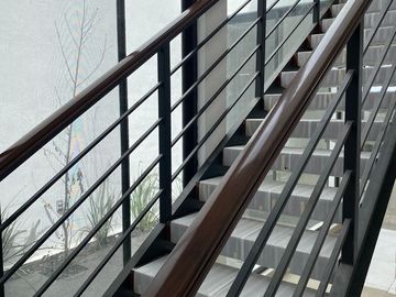 Se Vende Casa en Zibata, 3er Recamara en PB, Jardín,  de SUPER LUJO !!