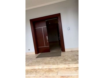 Venta de Casa Toscana del Este en Costa del Este (JAG)