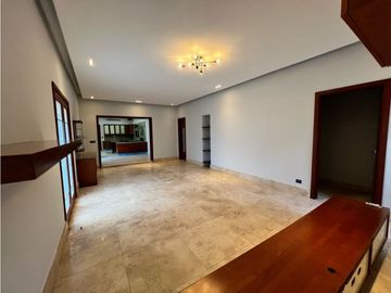 Venta de Casa Toscana del Este en Costa del Este (JAG)
