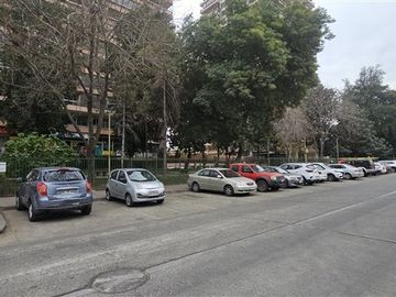 Departamento en venta de 3 dorm. en Las Condes