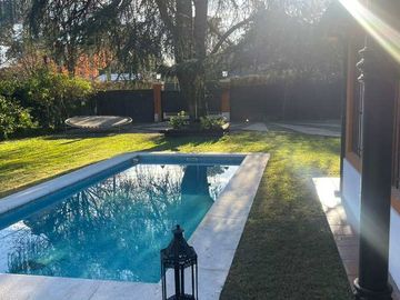 Chalet en venta en Parque Leloir