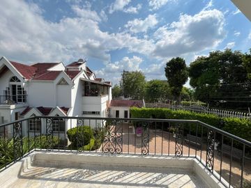 VENTA CASA EN LAGOS DEL CACIQUE, BUCARAMANGA. Cod V6236