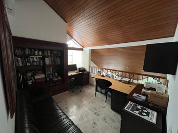 VENTA CASA EN LAGOS DEL CACIQUE, BUCARAMANGA. Cod V6236