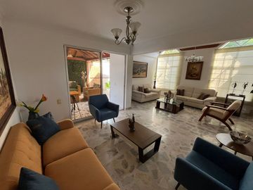 VENTA CASA EN LAGOS DEL CACIQUE, BUCARAMANGA. Cod V6236