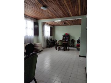 SE VENDE CASA ESQUINERA BIEN UBICADA EN SECTOR HISTORICO DE POPAYAN