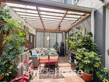 Casa en venta de 3 dorm. en Santiago