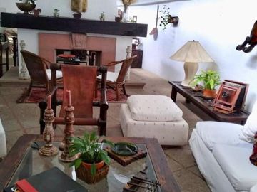 Casa en Fraccionamiento en Rancho Tetela Cuernavaca - CAEN-20-Fr