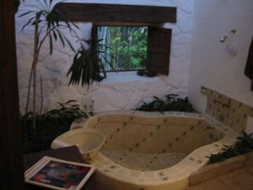Casa en Fraccionamiento en Rancho Tetela Cuernavaca - CAEN-20-Fr