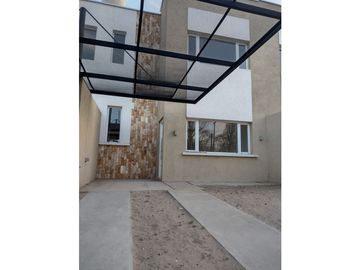 VENDO DUPLEX SAN RAFAEL FINANCIACION