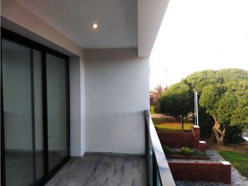 DUPLEX A ESTRENAR