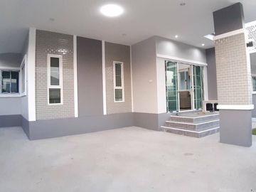 3 Bedroom House for sale in Hang Dong, Chiang Mai