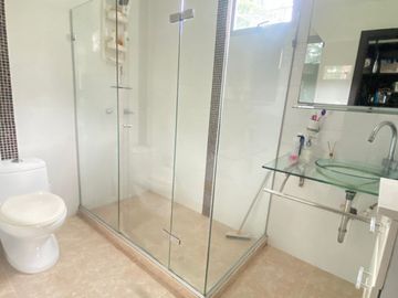 casa en venta en villa santos. Cod V308