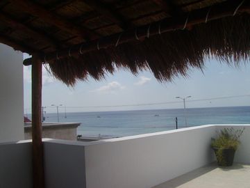 FRENTE AL MAR,  VILLA TOPACIO #37