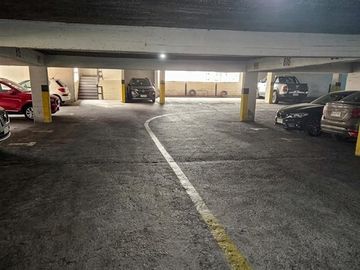 Estacionamiento en venta en Santiago centro