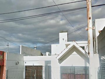 CASA EN VENTA MAIPU 2000