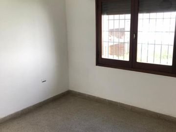 CASA EN VENTA MAIPU 2000