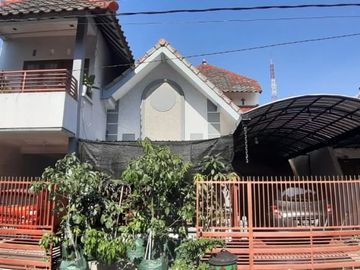 Rumah dijual dekat kampus Brawijaya di sukarno hatta Lowokwaru kota Malang.