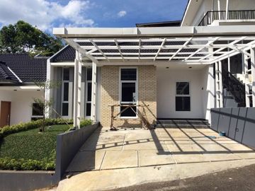 DIJUAL CEPAT !!! Rumah nyaman di Awiligar Cikutra, Cigadung, Tubagus Ismail