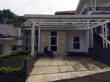 DIJUAL CEPAT !!! Rumah nyaman di Awiligar Cikutra, Cigadung, Tubagus Ismail