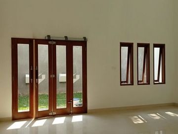 Rumah 2 lantai bata merah dekat ke Galaxy Pekayon Bekasi Selatan