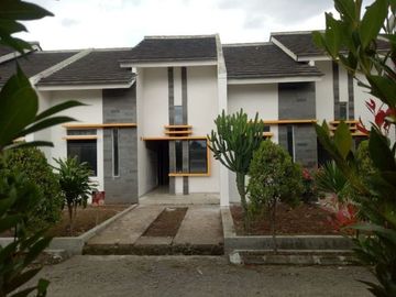 rumah murah ready stock deket pasar ciwastra buahbatu
