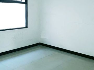rumah murah ready stock deket pasar ciwastra buahbatu