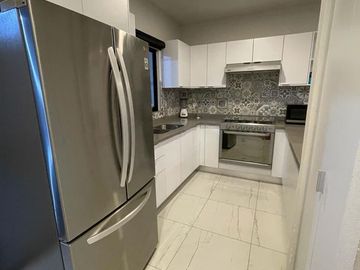 CASA EN VENTA EN PORTOVELA RESIDENCIAL